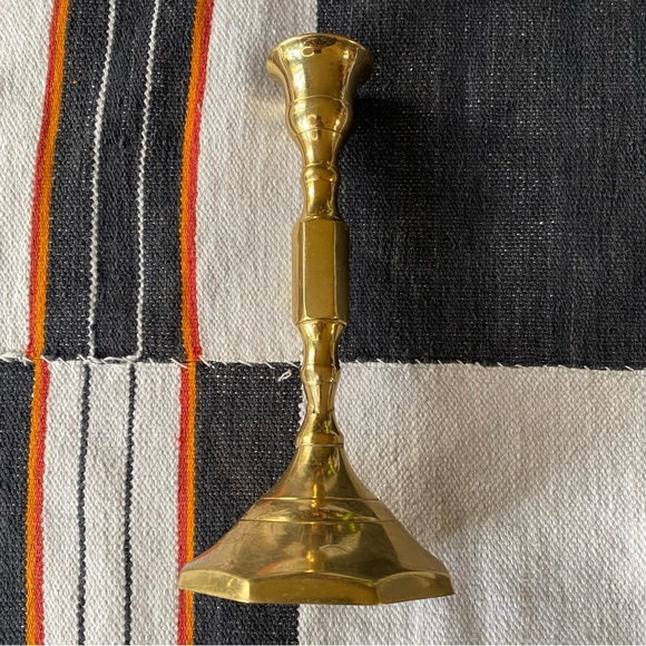 Vintage Solid Brass Candlestick Holder. Medium size. - Picture 12 of 13